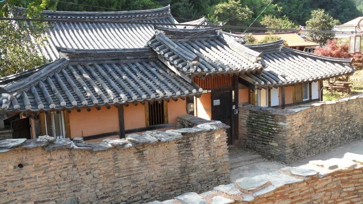 מלון Goseong Choi Pilgan'S Old House מראה חיצוני תמונה